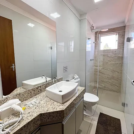 Residencial Algarve Apartment Patos de Minas Exterior photo